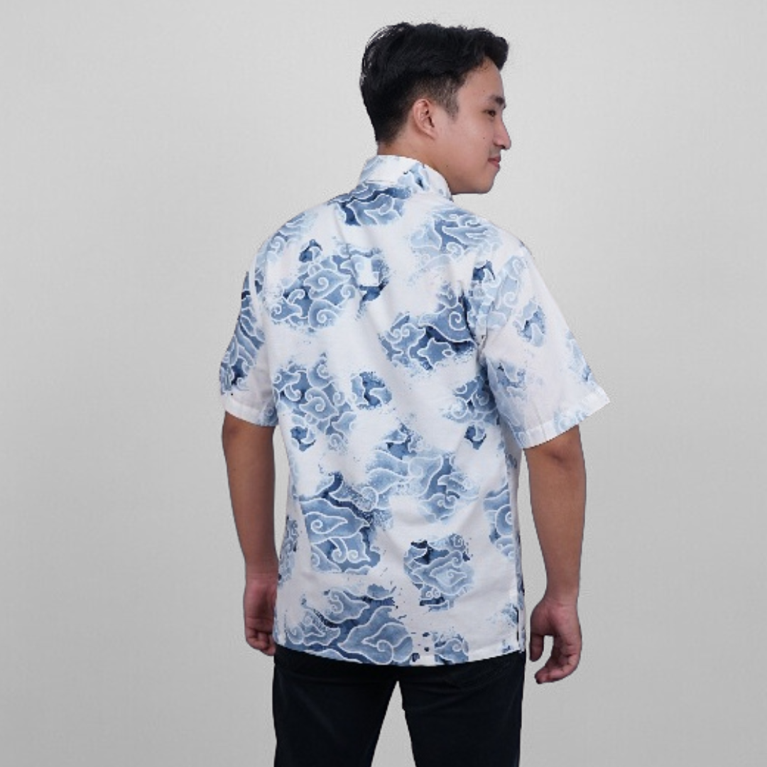 Batik Trusmi Motif Mega Mendung Bumi - Hem Batik Pria DVD Biru - Gambar 3