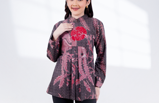 Batik Trusmi Blouse Motif Gama Ungu