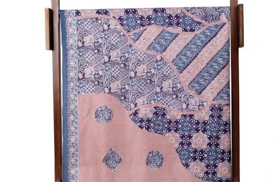 Batik Trusmi Kain Cap Dobby Pulauan Kombinasi Warna Cream JL