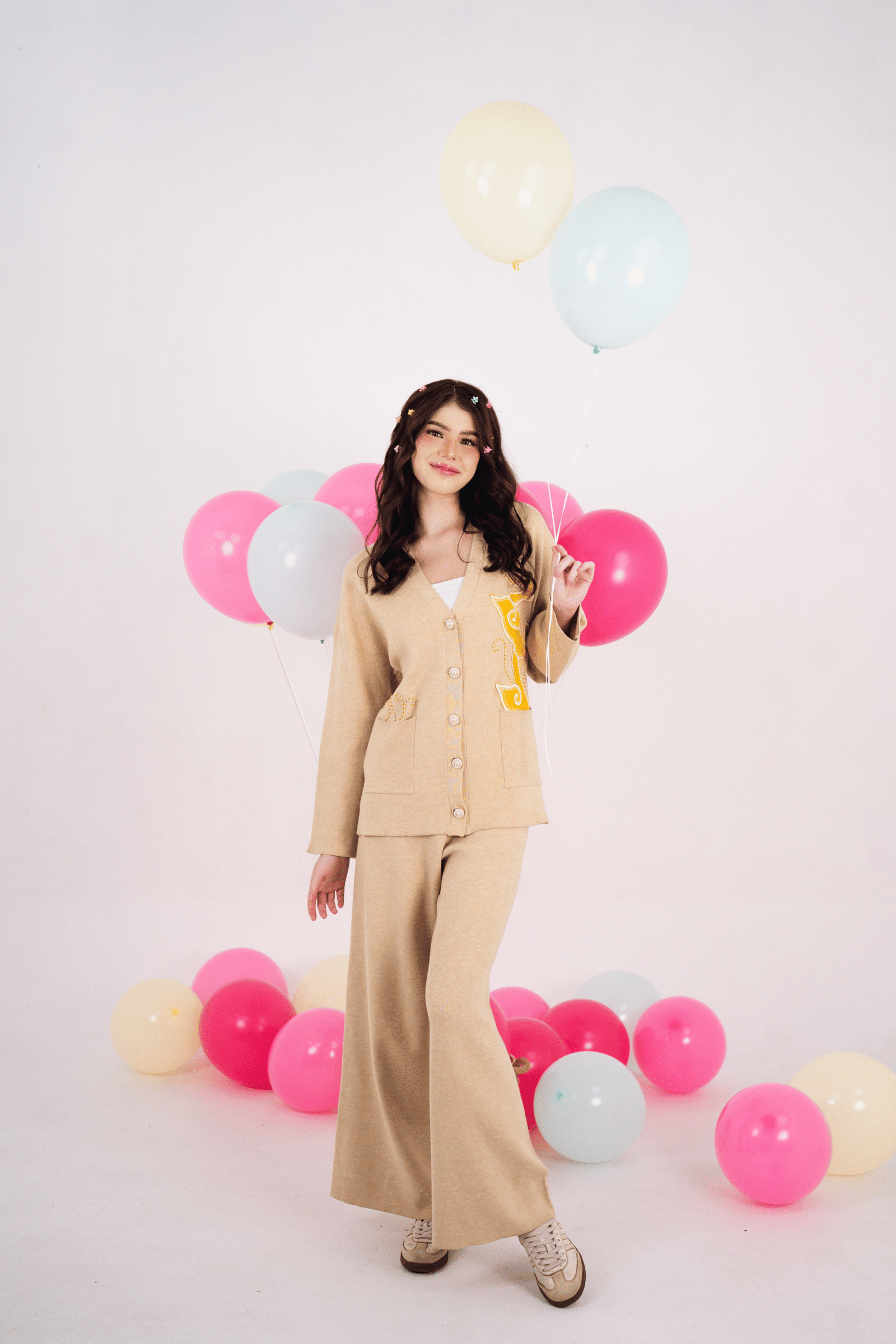 Batik Trusmi Rattan Series – Set Knit dan Celana Arsena Kuning