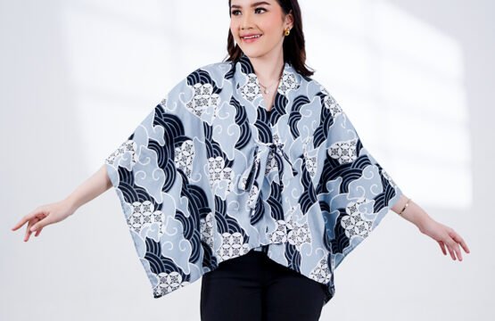Batik Trusmi Outer Batik Motif Kawung Abu