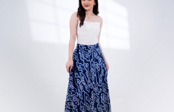 Rok Batik Wanita Motif Mega Mendung Midi Biru