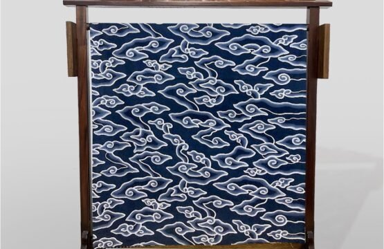 Batik Trusmi Motif Mega Mendung - Bahan Kain Batik Meteran Dimensi Biru