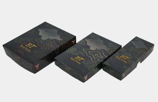 Batik Trusmi Dus Spunbond untuk Membungkus Batik