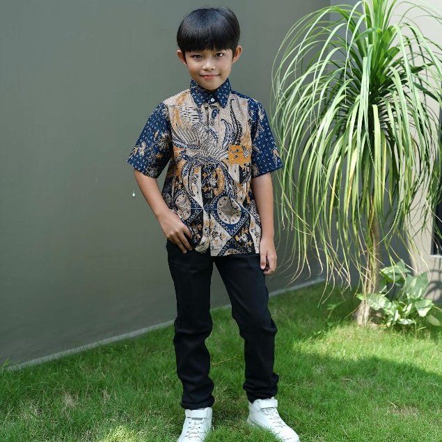 Batik Trusmi Hem Anak Laki-Laki Motif Burung Kombinasi Alisan - Gambar 4
