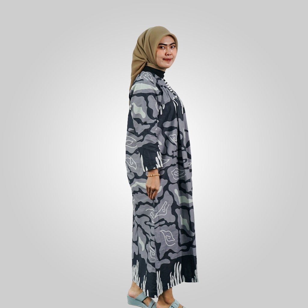 Batik Trusmi Gamis Jumbo Megamendung Purana - Gambar 3