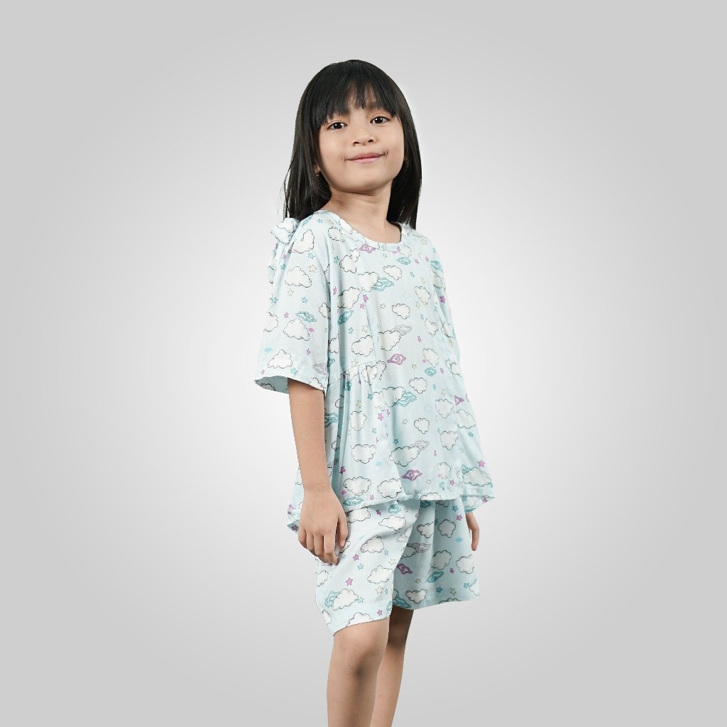 Batik Trusmi One Set Anak Mega Mendung Elea Biru MEI - Gambar 3
