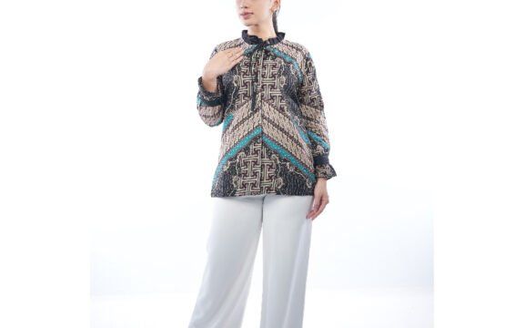 Batik Trusmi Motif Mega Mendung - Blouse Jumbo Kombinasi Bandul