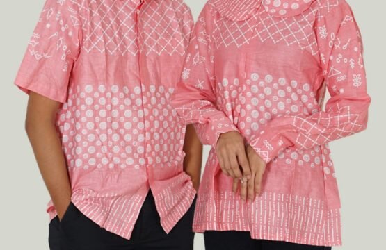 Batik Trusmi Set Couple Atasan Blouse & Hem Batik Pink IKN