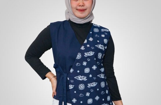 Batik Trusmi Vest Batik Motif Lilian AAB Navy MYD