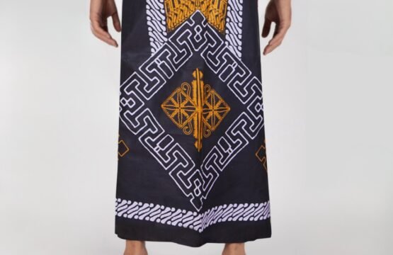 Batik Trusmi Bahan Kain Katun Sarung Reguler Liris Ketupat ATK