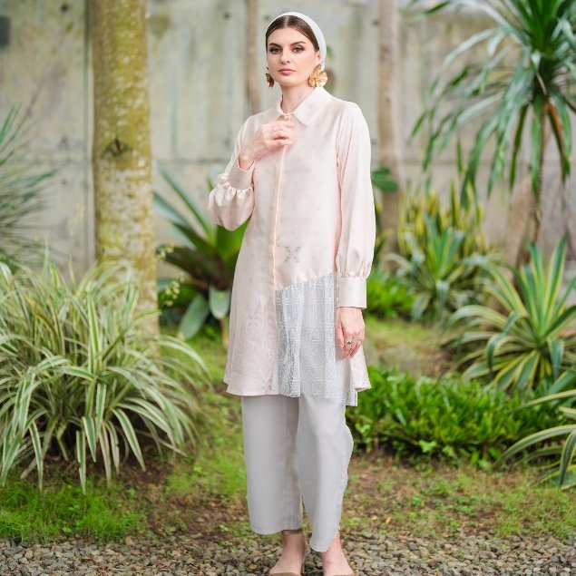 Batik Trusmi Tunik Wanita Lebaran Selara Garatris Series Cream