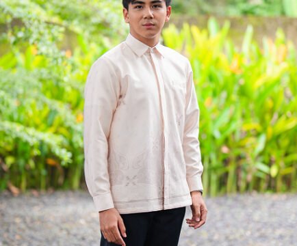 Kemeja Batik Cream - Elzara Garatris