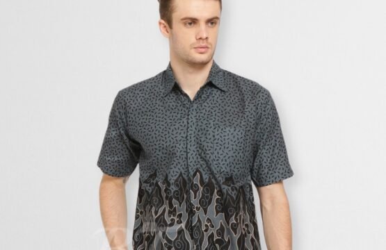 Batik Trusmi Hem Motif Mega Mendung Pria Beras Tumpah