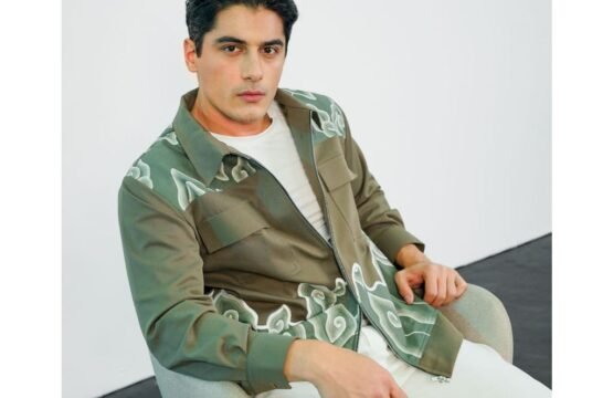 Batik Trusmi Jaket Batik Pria Premium Motif Mega Mendung Clark KLRY