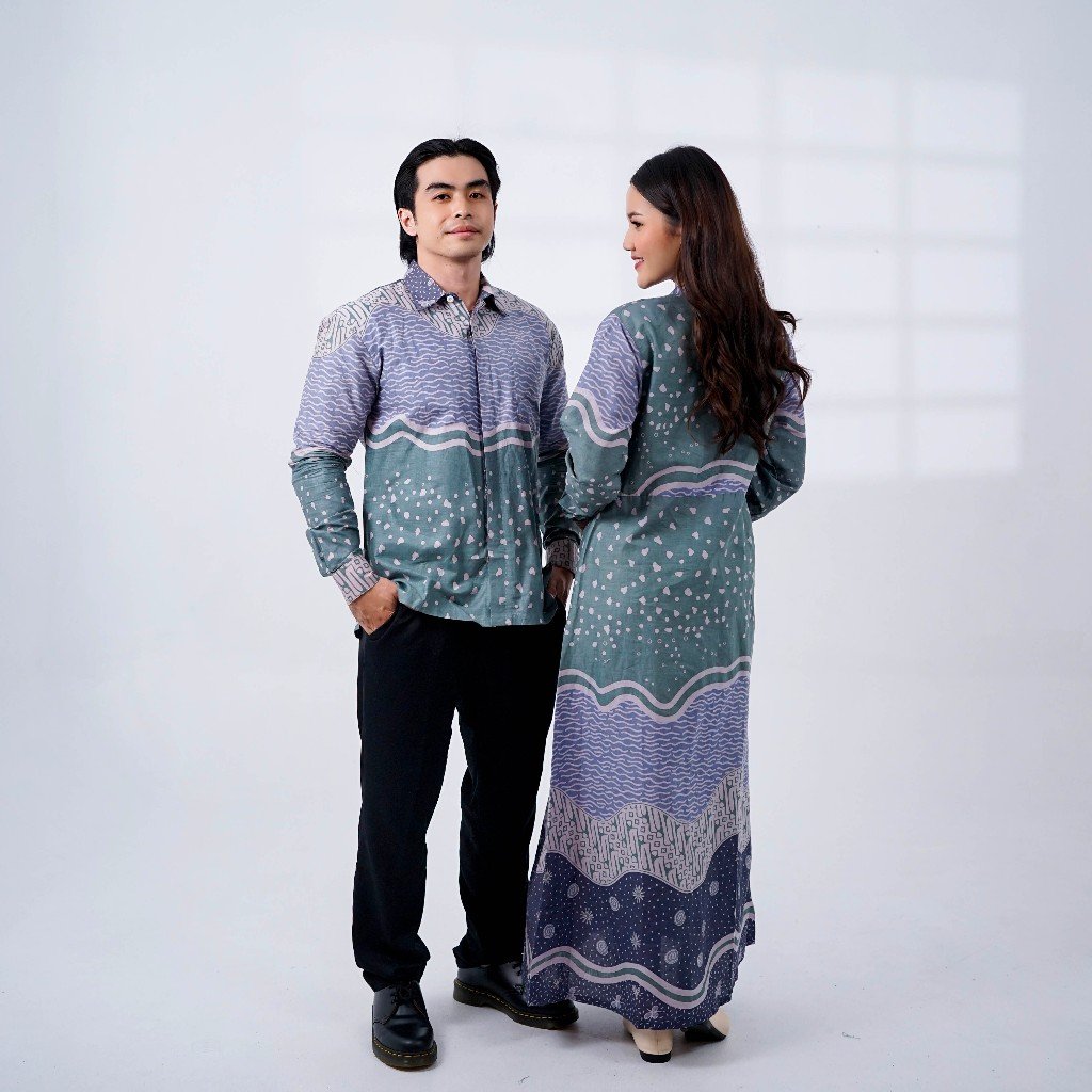 Batik Trusmi Set Couple Gamis Batik dan Kemeja Batik Motif SWD Hijau MOP - Gambar 3