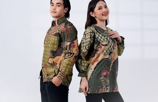 Batik Trusmi Set Couple Pasangan Motif Lumut Hijau – Cocok untuk Seragaman