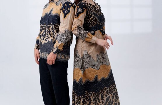 Batik Trusmi Set Couple Kemeja Batik dan Gamis Batik Motif AIMA Coklat