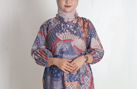 Batik Trusmi Blouse Wanita Motif Sekar Jagad Biru BUL