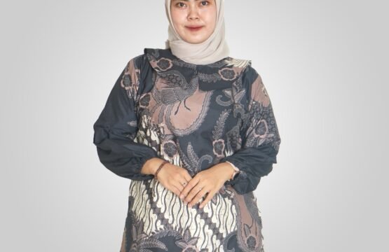 Blouse Batik Hitam - Burung Sogan