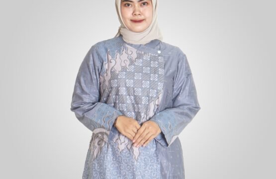 Batik Trusmi Blouse Batik Mega Mendung Sekai Abu MOP