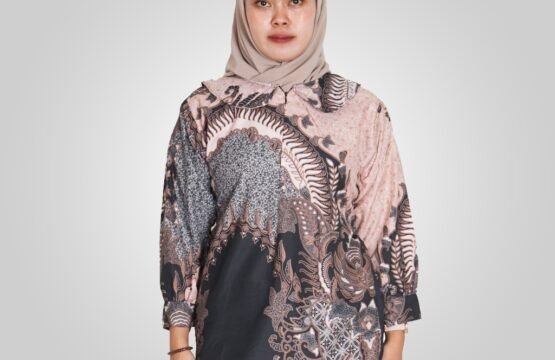 Batik Trusmi Blouse Batik Seragaman Gajahmada Coklat BUL