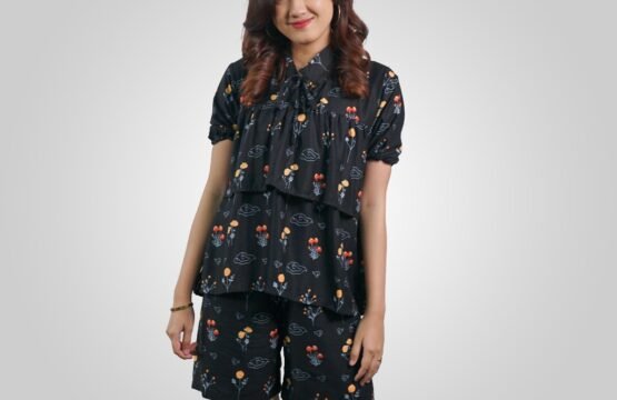 Batik Trusmi Blouse Motif Areesha Hitam MOP