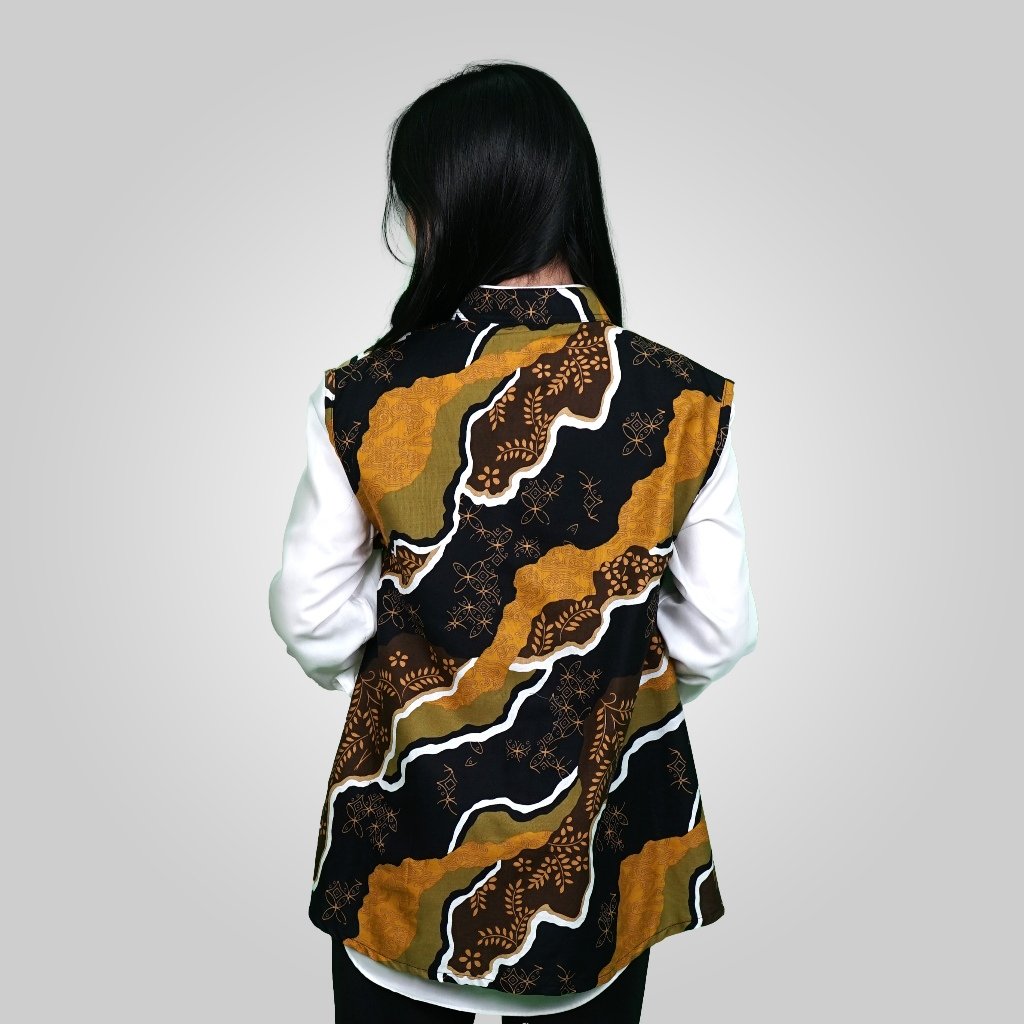 Batik Trusmi Outer Batik Vest Motif RNDM Hitam MOP - Gambar 4