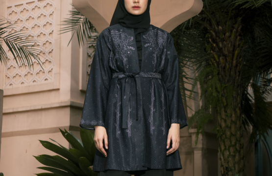 Outer Batik Wanita Sahasya Collection Shanum Warna Hitam