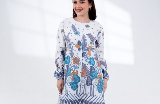 Tunik Batik Mendung Putih - Sinaran MOP